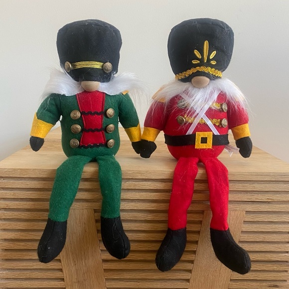 NWT MeraVic Nutcracker Sergeant Colonel Gnome Decoration Set of 2 - Picture 1 of 7